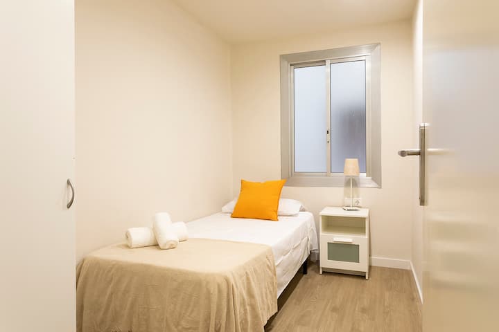 საძინებელი 1