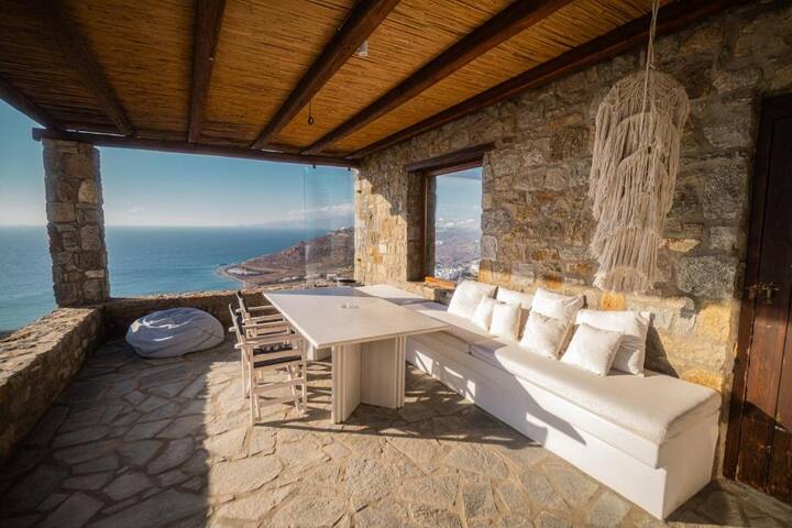 Sunset View Apartment – White Rock Suites & Villa