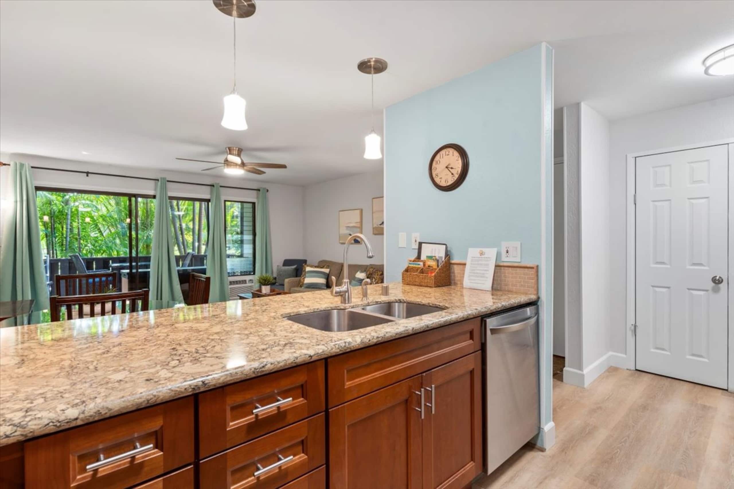 Condo in Kihei · ★4.96 · 1 bedroom · 2 beds · 1 bath - Image 12