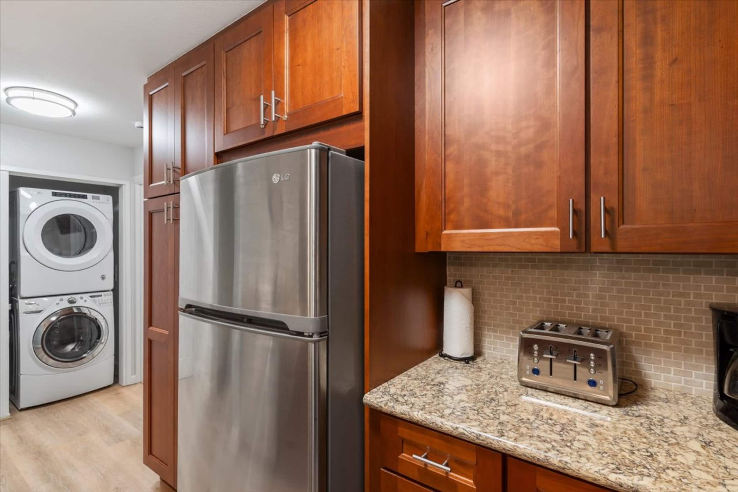 Condo in Kihei · ★4.96 · 1 bedroom · 2 beds · 1 bath - Image 14