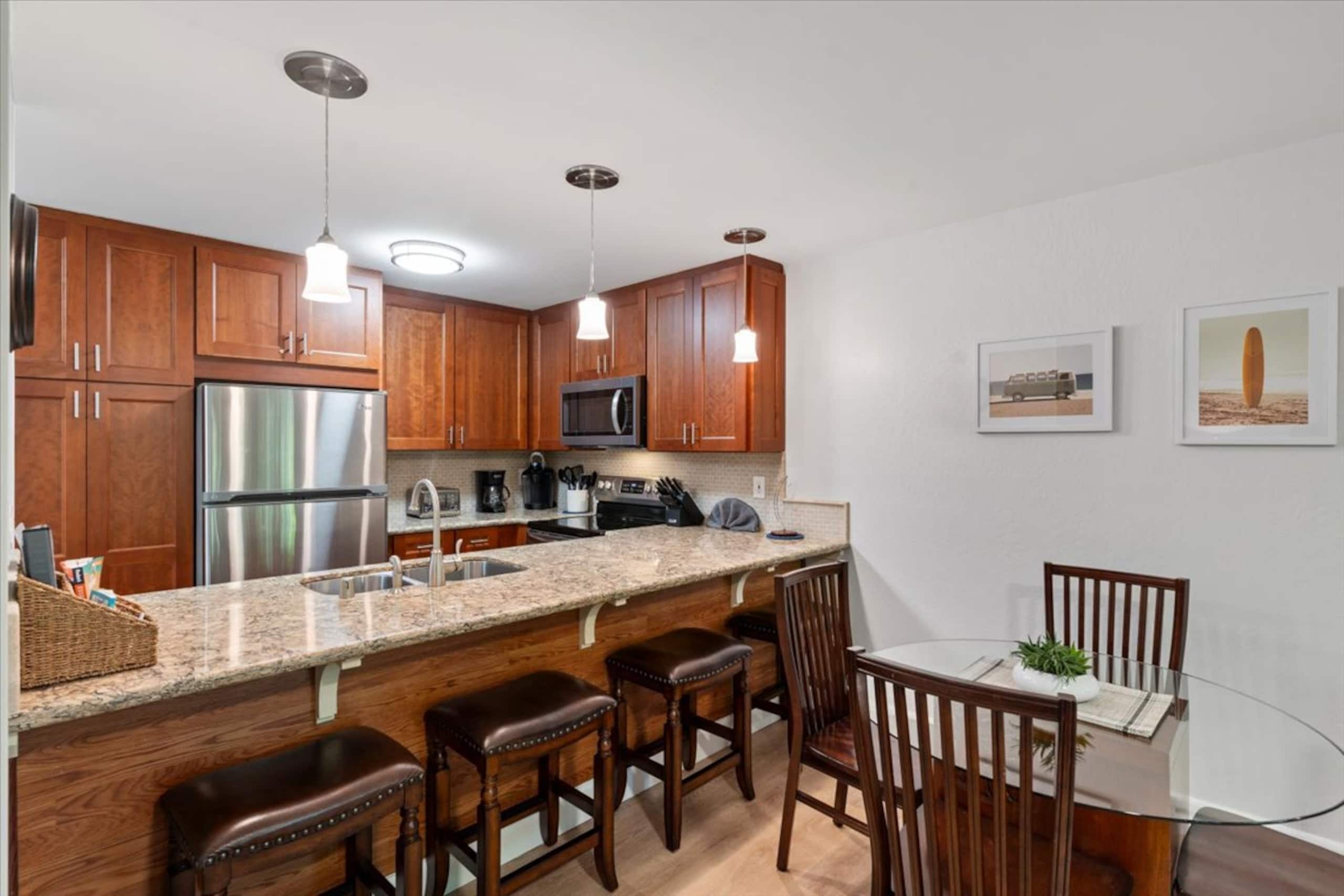 Condo in Kihei · ★4.96 · 1 bedroom · 2 beds · 1 bath - Image 13