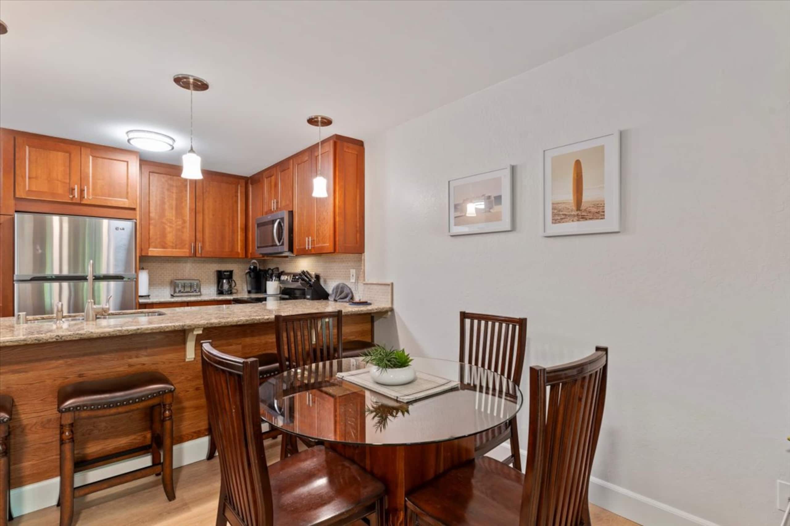 Condo in Kihei · ★4.96 · 1 bedroom · 2 beds · 1 bath - Image 35