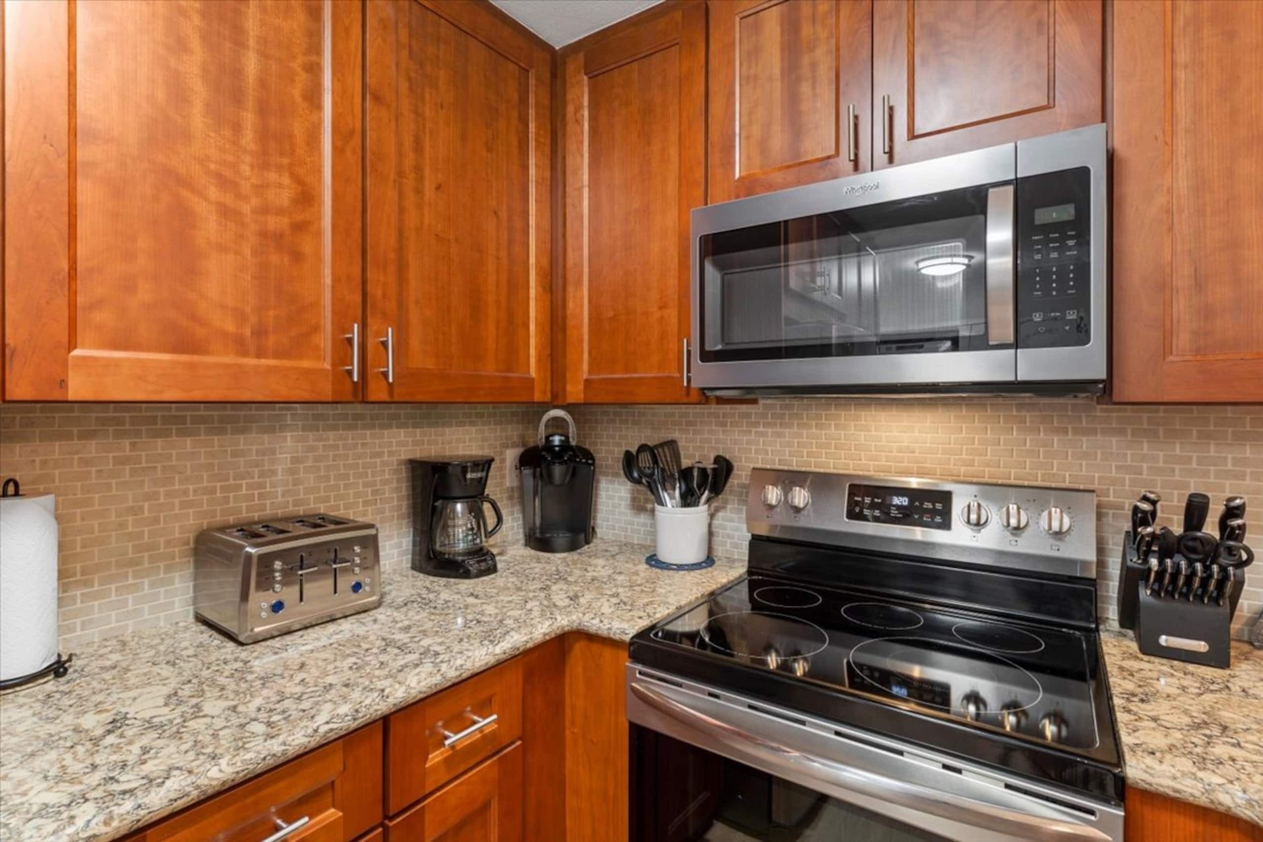 Condo in Kihei · ★4.96 · 1 bedroom · 2 beds · 1 bath - Image 17