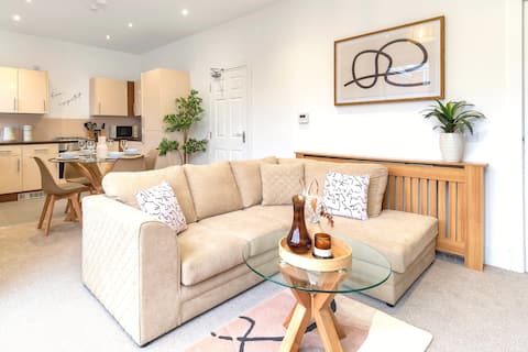 Balfour House | Business, Leisure, or Relocation
