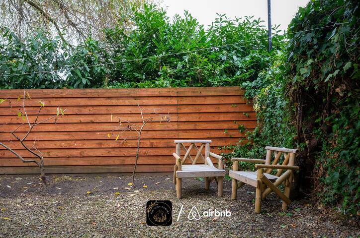 3 Bedrooms – Free Parking – Close to Old Trafford gallery image 5