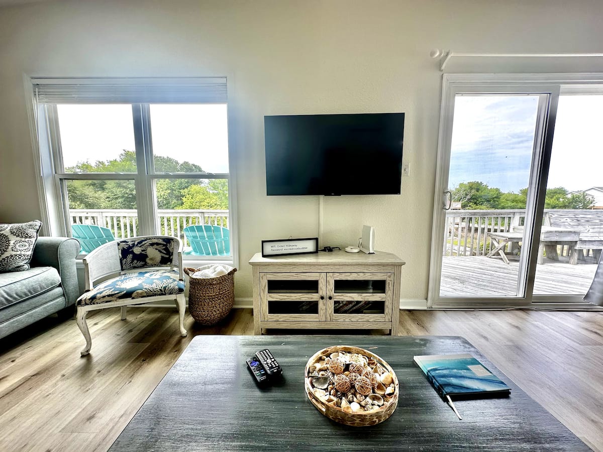 Living room with room for everyone