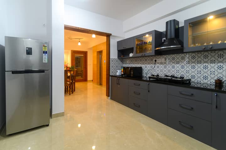 Full kitchen image 3