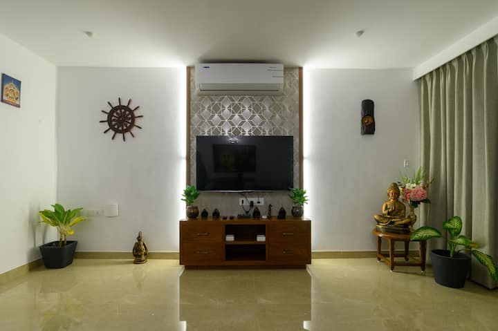 Living room image 5
