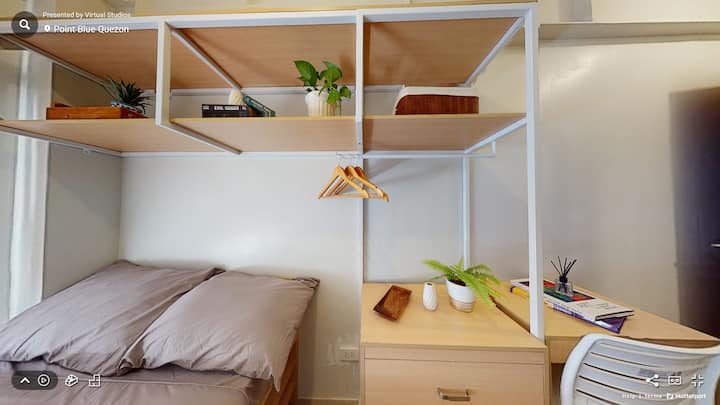 *Solo unidad modelo
La decoración interior solo se muestra con fines ilustrativos. La unidad real viene con una sábana azul.

Referencia fotográfica de la unidad: capturas de pantalla del recorrido virtual de Point Blue