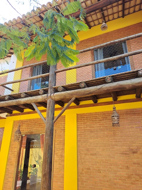 House in Guriri Duplex near the beach with pool