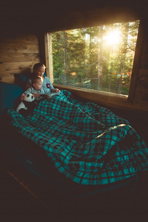 Top performing Airbnb: Treehouse - La Forestine in Les éboulements