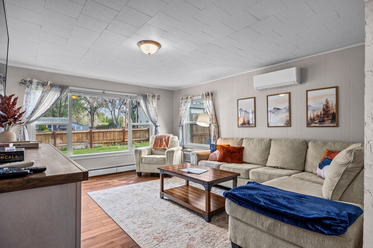 Top Airbnb: Pet-Friendly Home Near National Park in Montrose