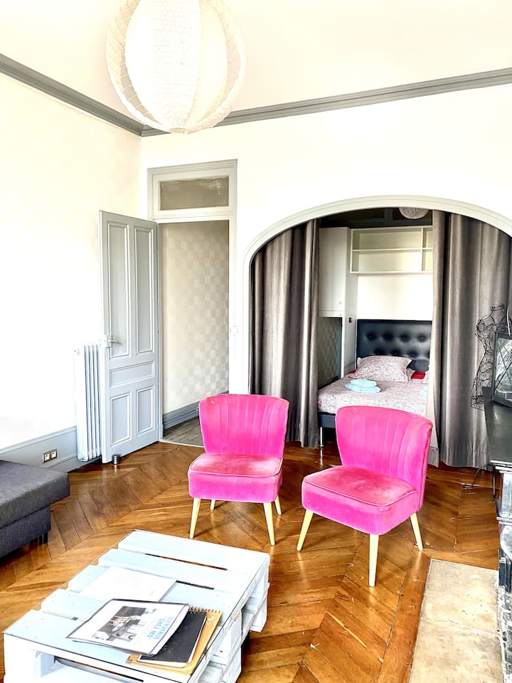 მისაღები ოთახი