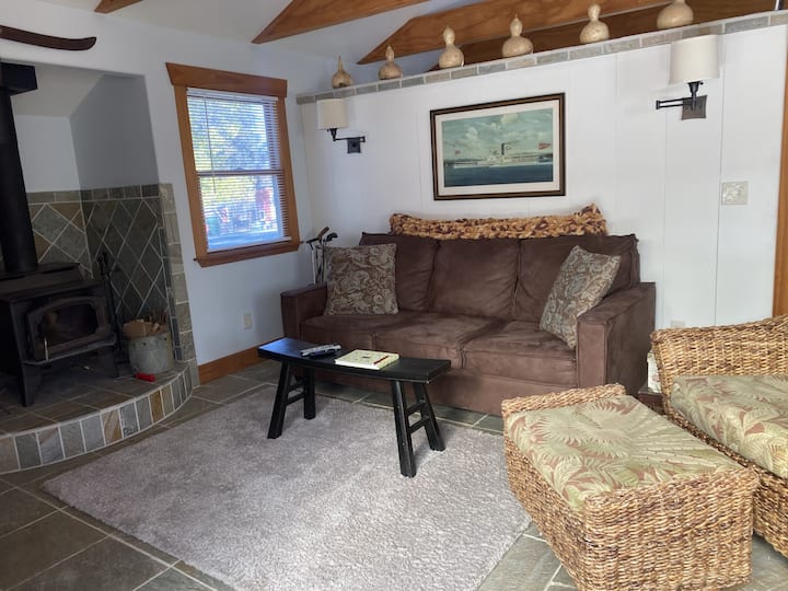 Quiet, Relaxing, Home Away From Home. - Kelseyville, CA