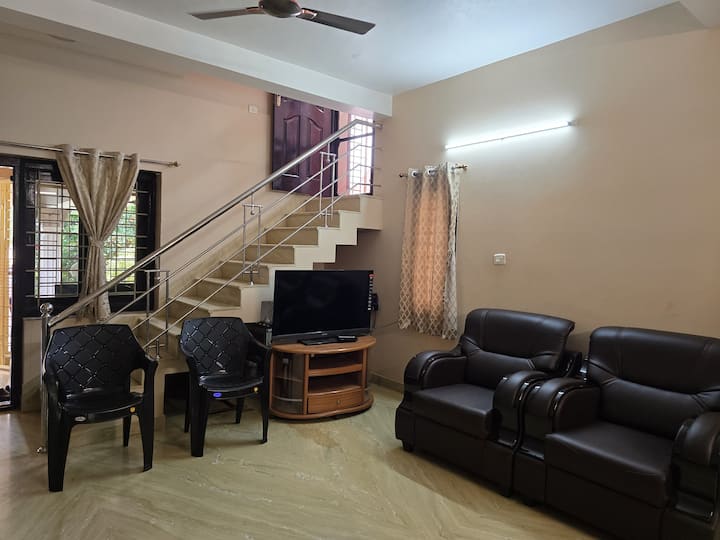 Beautiful 2 Bed Home Near World Famous Big Temple - Thanjavur