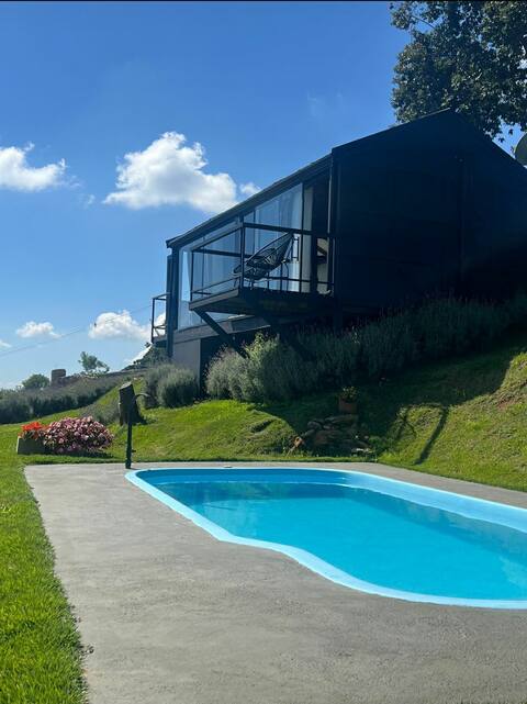 Lumi Cabana: Beautiful View, Swimming Pool & BBQ