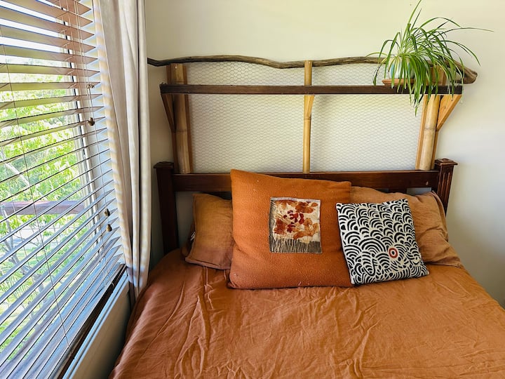 საძინებელი 2