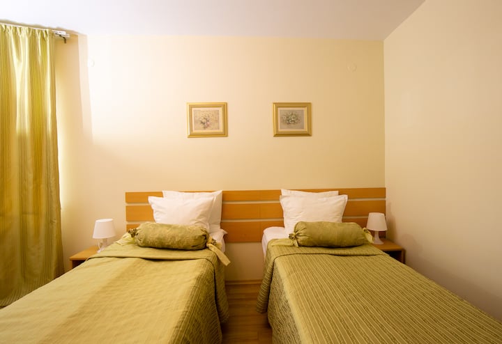 غرفة النوم 2