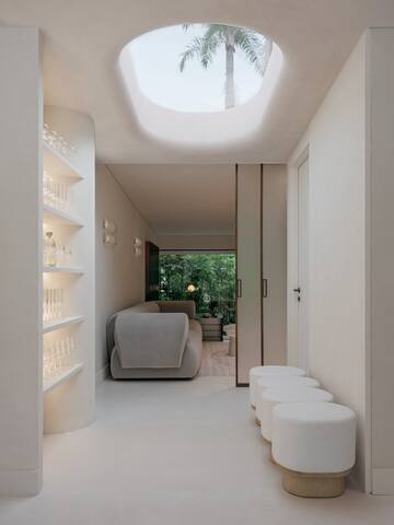 Resort Style Beach Villa gallery image 4