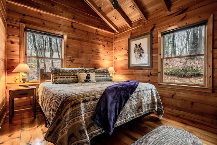 Log Cabin; with breathtaking Blue Ridge Mountain and Appalachian valley views, the mountain range can be seen from almost every room in the cabin. There is very little development across the mountain, providing unobstructed sunrise & sunset views