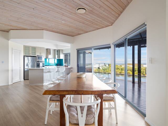 Baudin Beach House | Gnarabup gallery image 5