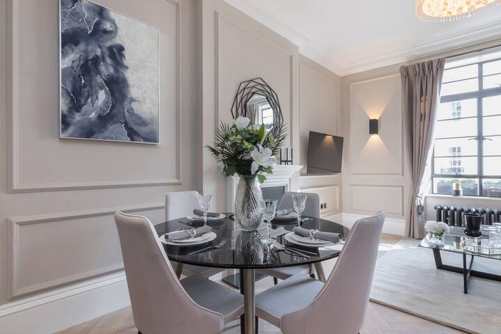 Elegant Hyde Park Stay Near Oxford St & Mayfair gallery image 2