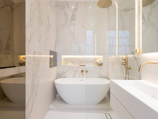 Elegant Hyde Park Stay Near Oxford St & Mayfair gallery image 5