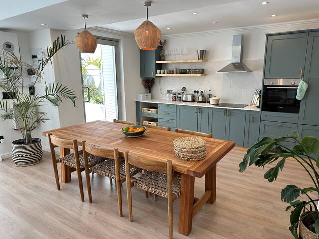 Conch Beach House gallery image 4