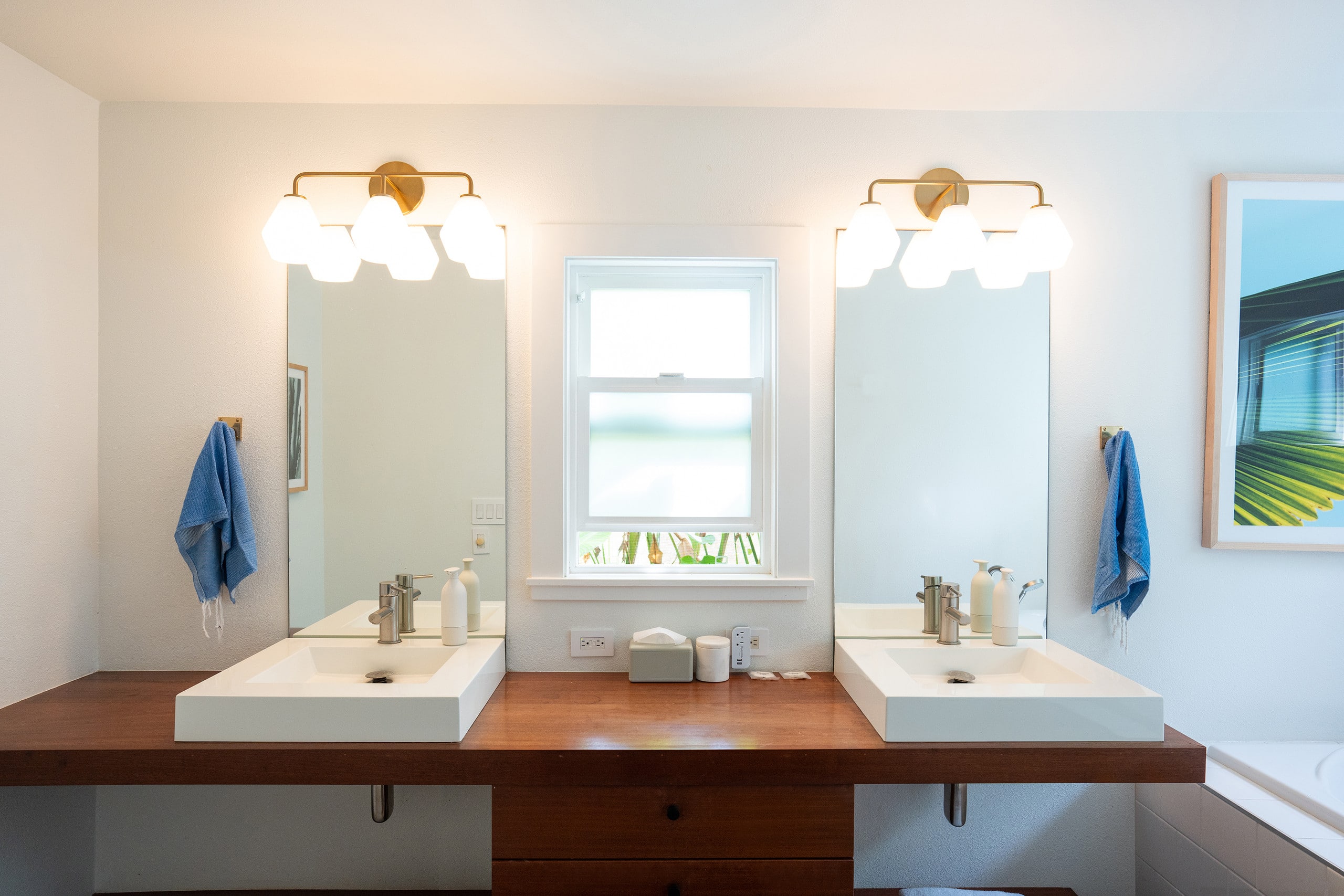 Home in Princeville · ★4.86 · 3 bedrooms · 4 beds · 2.5 baths - Image 52