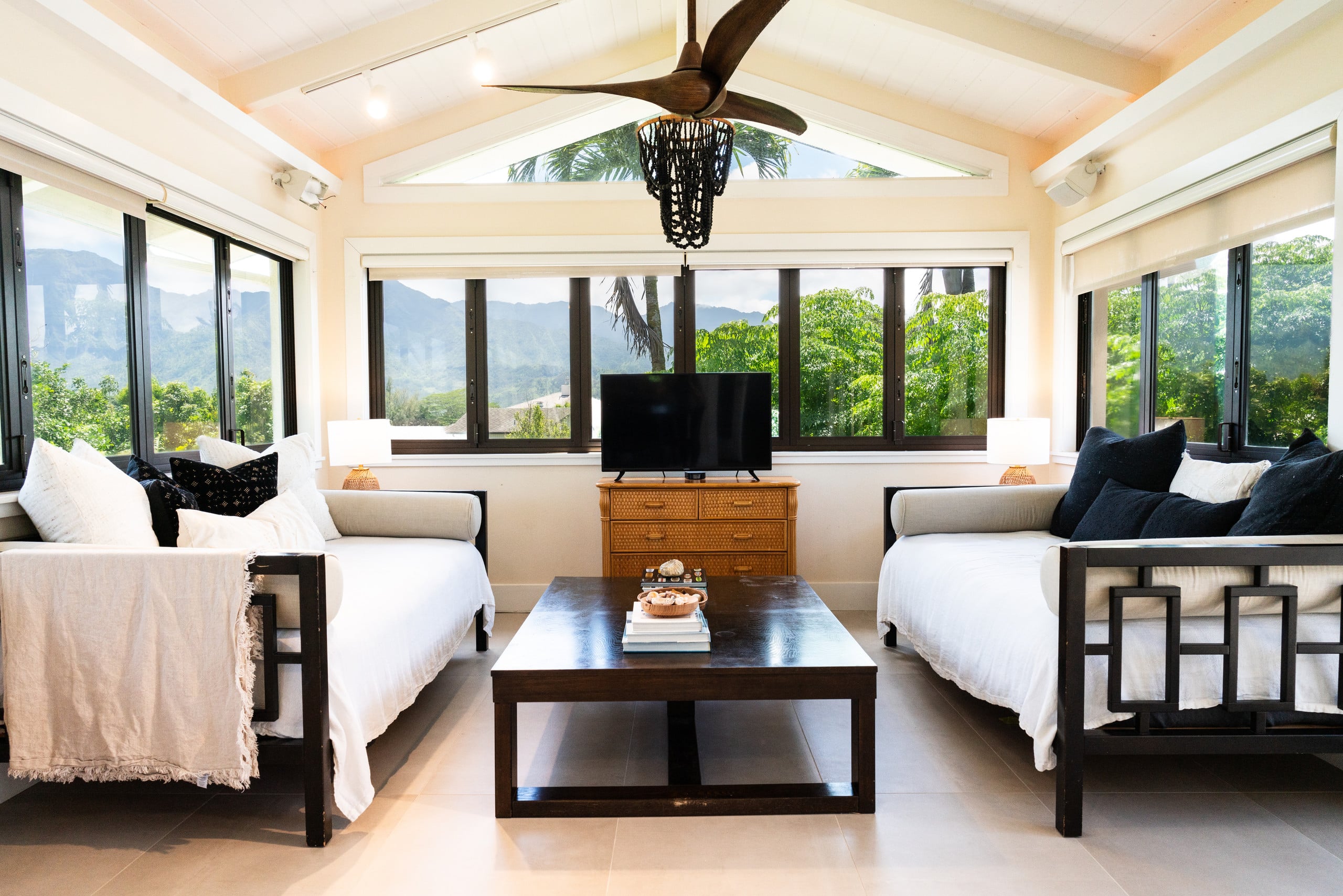 Home in Princeville · ★4.86 · 3 bedrooms · 4 beds · 2.5 baths - Image 1