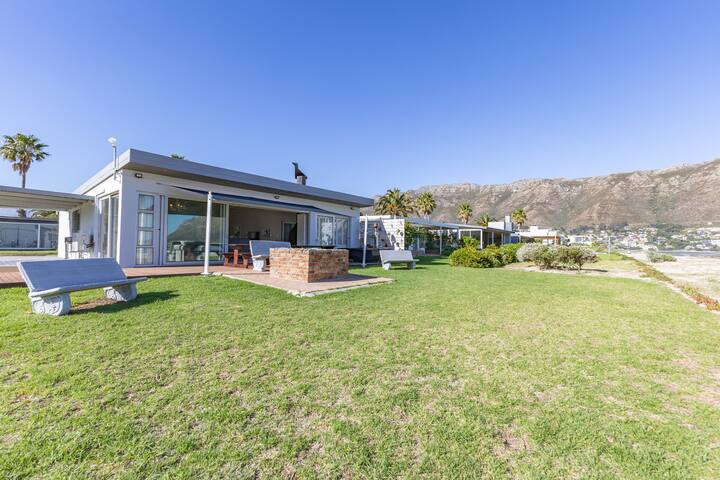 8 on Fleur Park Beach Gordon’s Bay gallery image 2