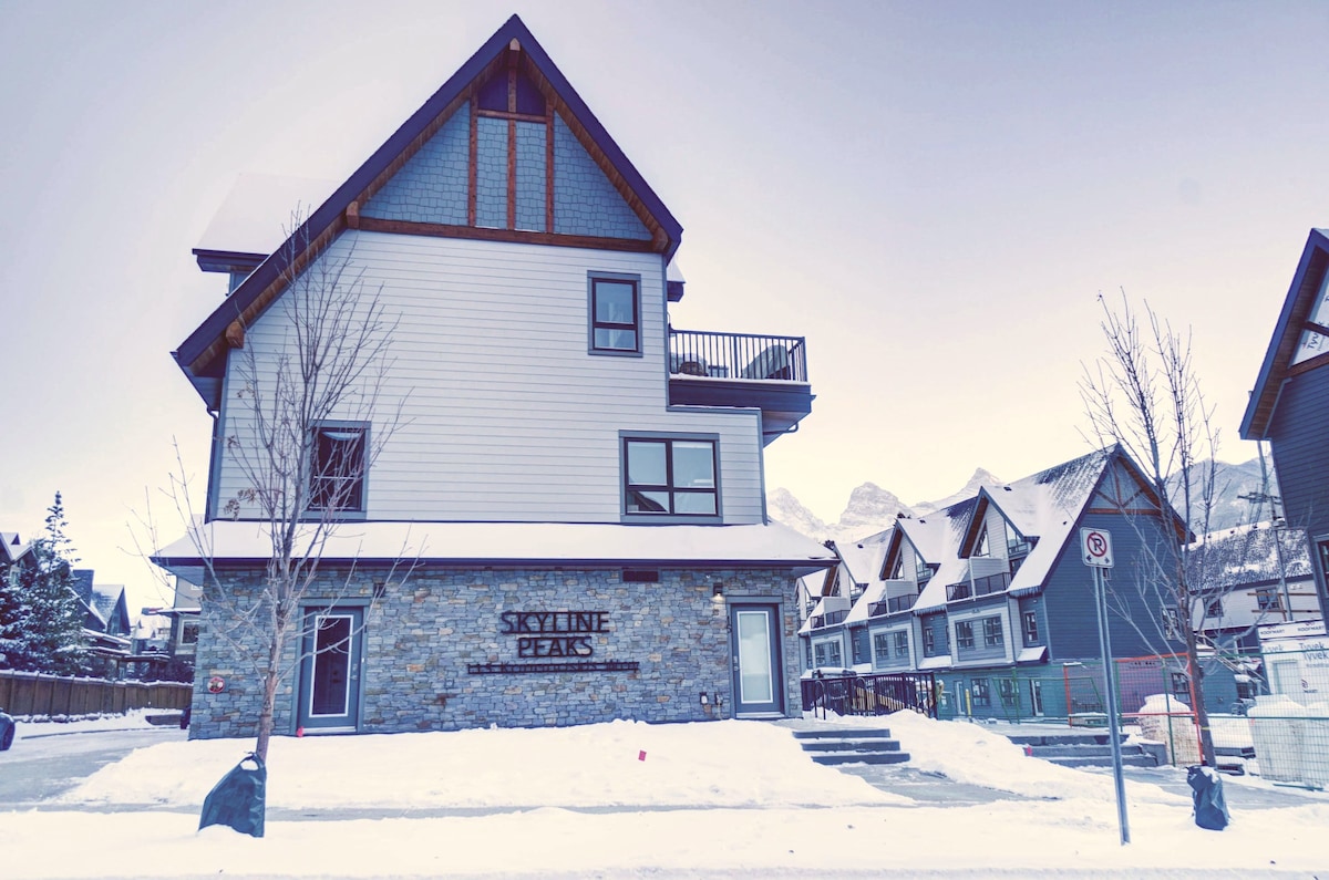 Skyline Peaks Building 2