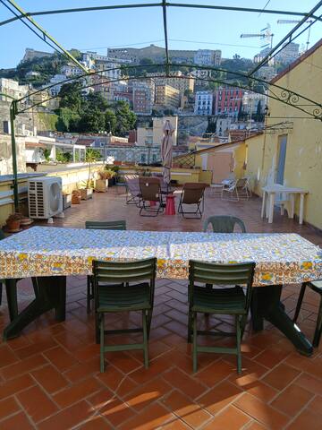 Napoli Central City entire apartement