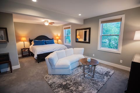 Painted Vineyard B&B - Merlot Room