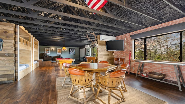 **מסבאה זמינה בתוספת תשלום**