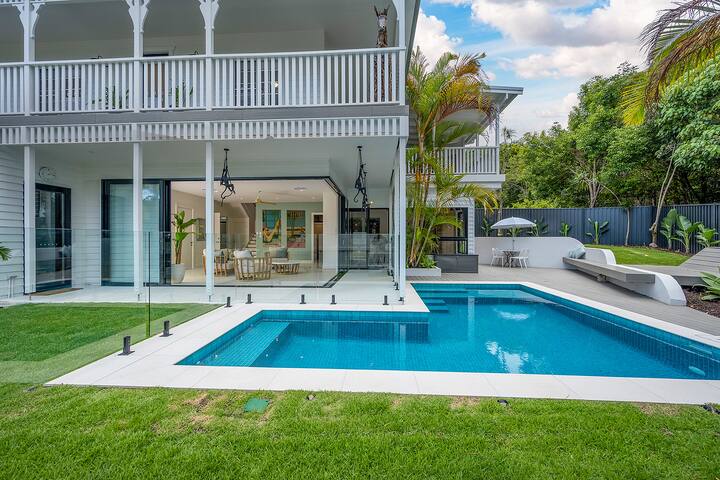 Luxury Suffolk Park home – The Beach Monkey gallery image 3