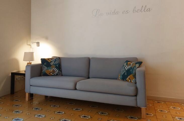 Barcelona Housing Services SL managed Airbnb listing 3
