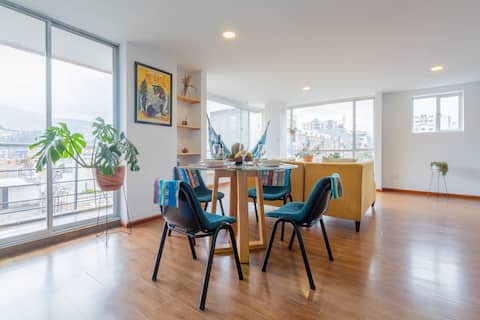 Excellent Location!Spacious and confortable condo