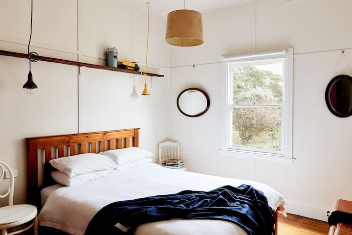 Tarndie Farm Cottage – circa 1940