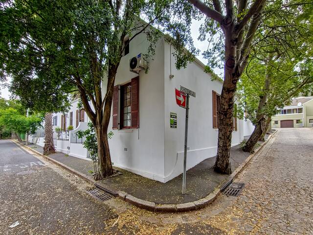 Luxury Green Point Gem gallery image 3