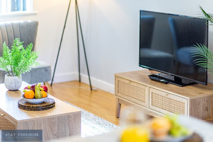 Ground Floor - 2 Bedrooms - Opposite The Races - Doncaster