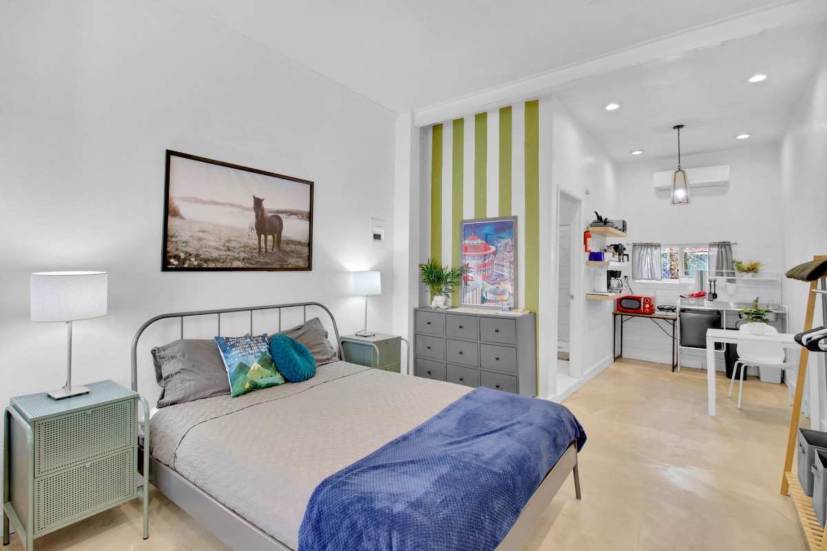 Prado King 1Br