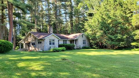 Shamrock Woods Lodge