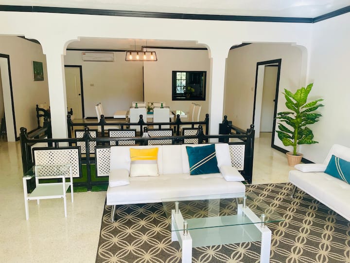 Gated Villa 10 Min Frm Airport, Near Sandals & Riu - Montego Bay
