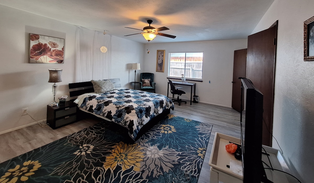 Perfect Original Photos about  Rooms For Rent In Texas  as Your HD Pictures
