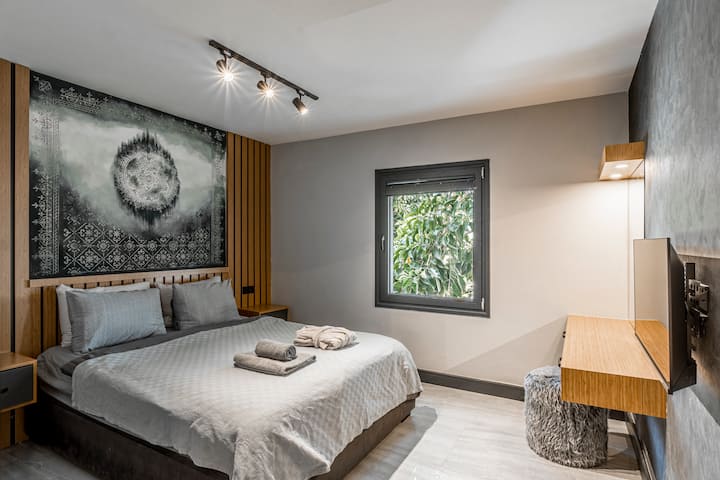 საძინებელი 1