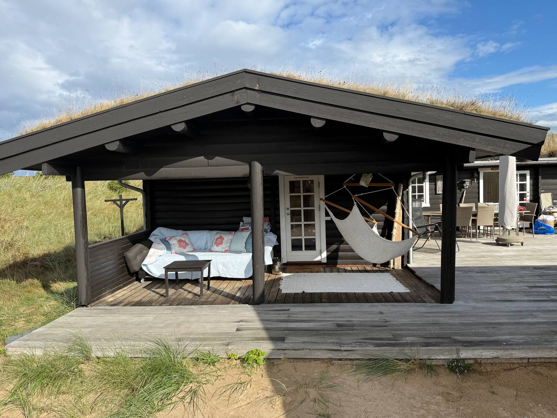 Solhytten Luxury Beach Cottage with Sauna