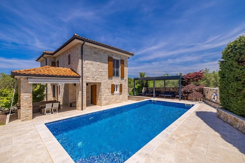 Villa GITA with pool