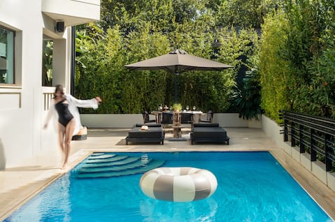 Luxury 2BD Home w/ Private use of Pool, Gym, BBQ