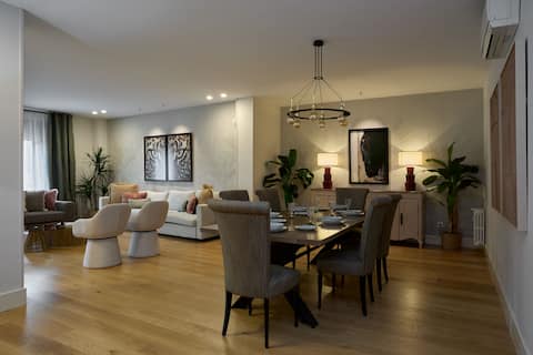 Luxury Suite in Libreros I Large Living Room I Balcony